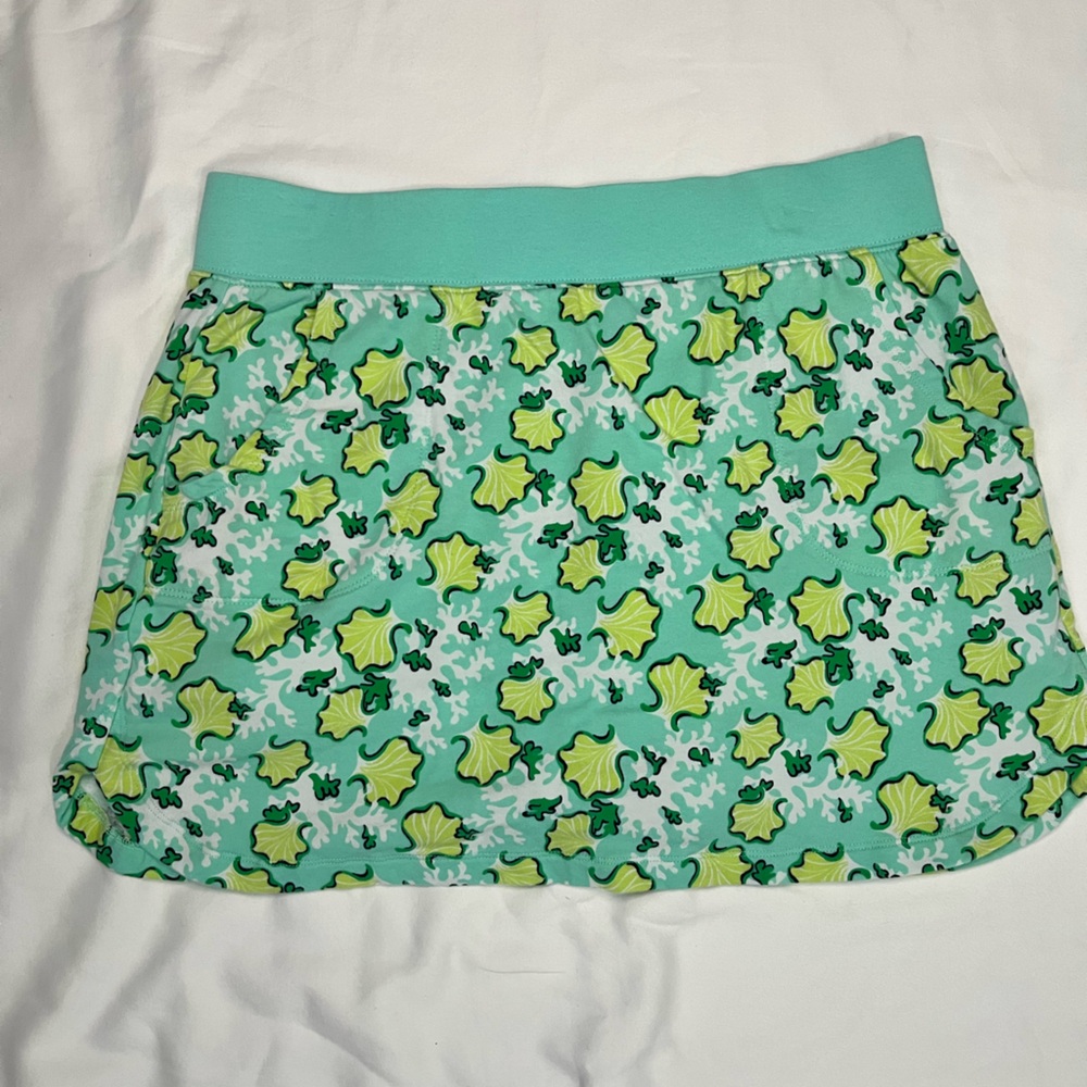 Crown & Ivy Floral Green Skirt EUC Size Medium